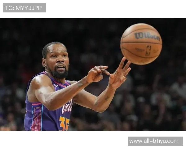 杜兰特怒斥网络喷子直言受够了你们这些混蛋的无理攻击