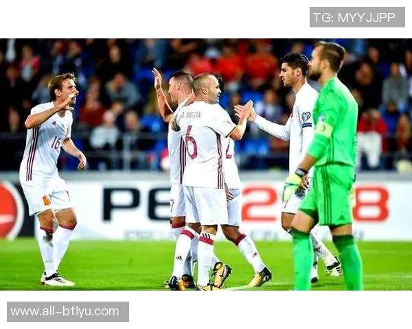 维拉与费耶诺德球迷赛前冲突鹿特丹警方逮捕五名当地人